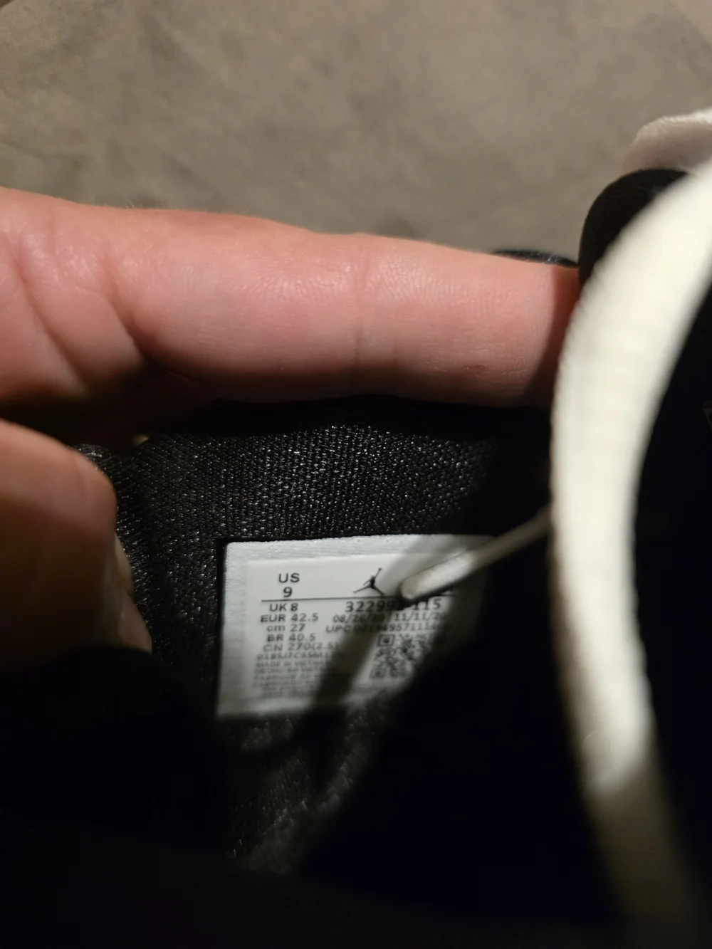 Jordan men sneakers